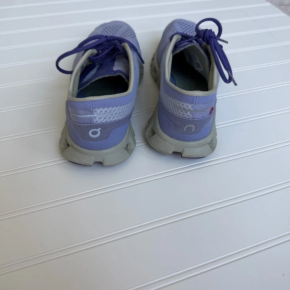 On Running Purple Lace-Up Sneakers